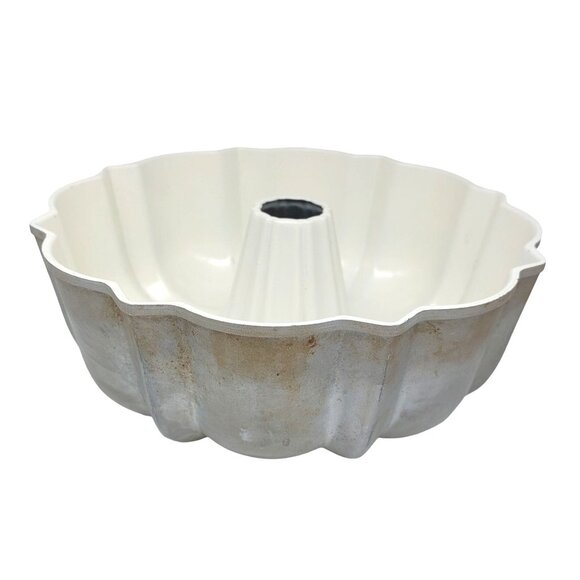 Vintage Nordic Ware Bundt Pan, White Enamel Fluted Tube Cake Pan - Picture 1 of 8